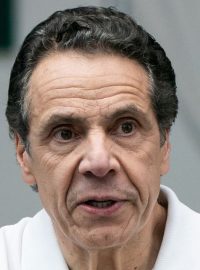 Uchazeč o demokratickou nominaci na prezidenta Joe Biden americký prezident Donald Trump a guvernér New Yorku Andrew Cuomo (koláž)