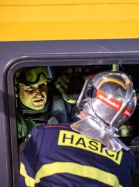 Hasiči museli evakuovat cestující z lůžkových vagonů