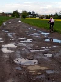 komunikace mezi obcemi Šilheřovice a Hať na Opavsku