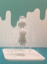 Instalace Anny Hulačové na výstavě Global(e) résistance (Globální odboj) v Centre Pompidou