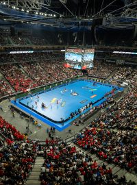 Florbalové superfinále posunulo divácký rekord a do O2 Areny přišlo fandit 13 541 diváků