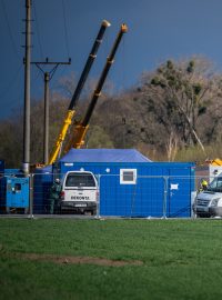 Asanace území v okolí havárie nákladního vlaku s toxickým benzenem v Hustopečích nad Bečvou