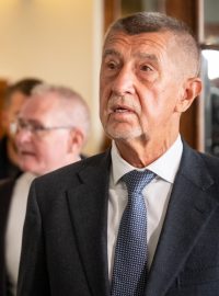 Andrej Babiš přichází k Vrchnímu soudu v Praze v kauze Čapí hnízdo
