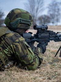 Žatecká 4. brigáda rychlého nasazení připravila k 26. výročí vstupu Česka do NATO bojové ukázky