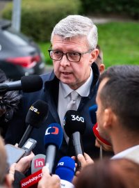 „Máme dobrý pocit z jednání. Jedeme poměrně rychle,&quot; řekl Karel Havlíček (ANO) o jednání (archivní foto)