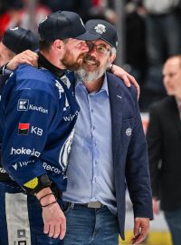 Trenér Kamil Pokorný z Brna po zisku dalšího titulu